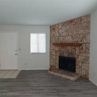 Photo #2: 2723577 Listing 