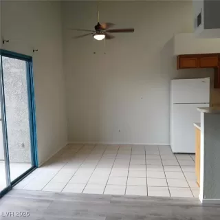 Photo #3: 2723577 Listing 