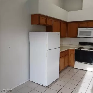 Photo #4: 2723577 Listing 