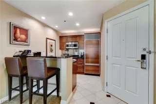 Photo #5: 2723585 Listing 