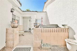 Photo #1: 2723598 Listing 