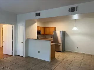 Photo #1: 2723605 Listing 