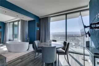 Photo #2: 2723628 Listing 