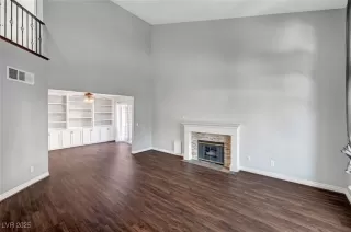 Photo #1: 2723648 Listing 