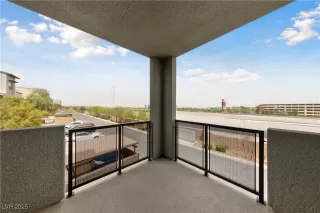 Photo #5: 2723652 Listing 