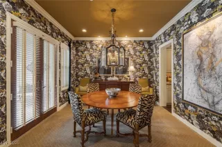 Photo #3: 2723677 Listing