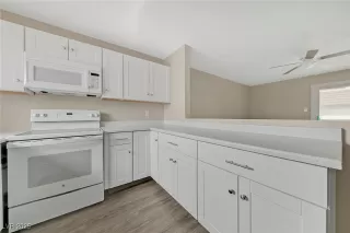 Primary Photo for MLS#: 2723687