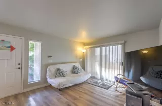 Photo #2: 2723689 Listing 