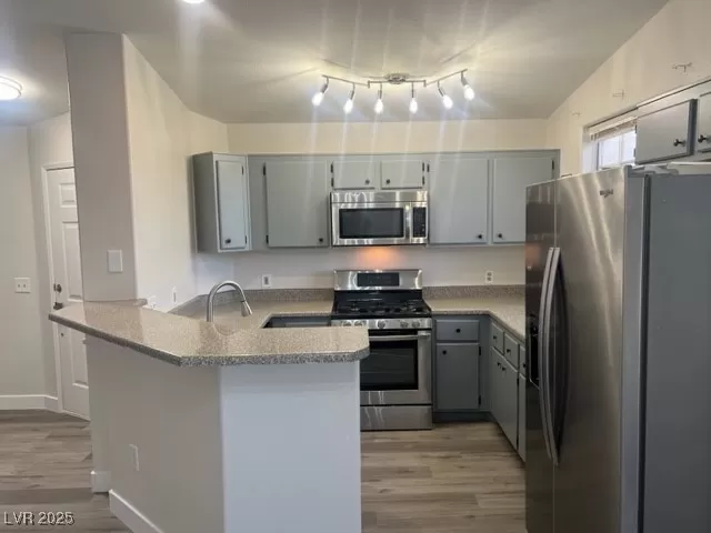 MLS: 2723719 Condo For Sale