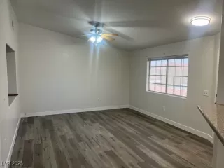 Photo #1: 2723719 Listing 