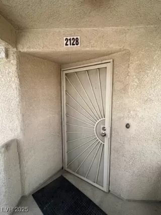 Photo #3: 2723719 Listing 