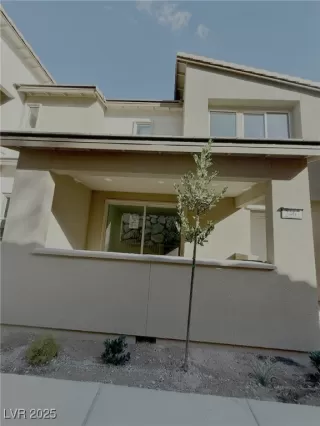 Photo #6: 2723761 Listing