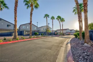 More Details about MLS # 2723763 : 6412 SADDLE UP AVENUE 102