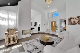 Photo #3: 2723769 Listing 