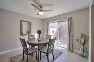 Photo #4: 2723779 Listing