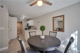 Photo #5: 2723779 Listing