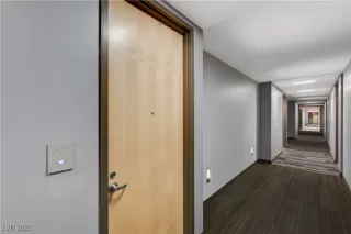 Photo #1: 2723808 Listing 