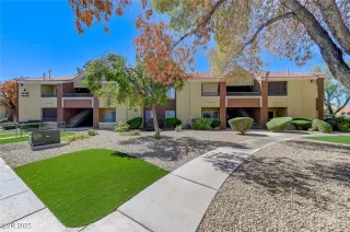 Photo #1: 2723835 Listing 