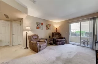 Photo #5: 2723835 Listing 