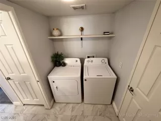 Photo #5: 2723841 Listing 