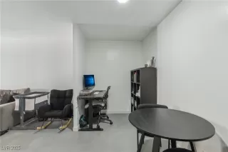 Photo #5: 2723879 Listing 