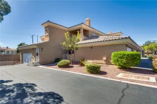 Photo #1: 2723886 Listing