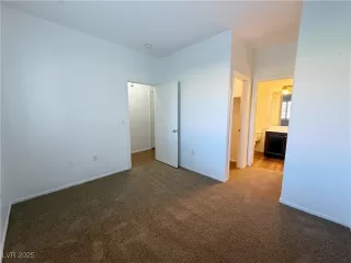 Photo #3: 2723928 Listing 