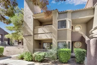 Photo #1: 2723930 Listing 