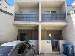 Photo #5: 2723933 Listing 