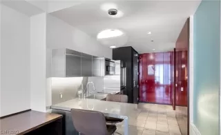 Photo #4: 2723946 Listing 