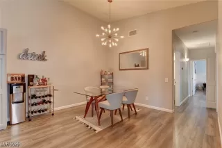 Photo #4: 2723951 Listing 