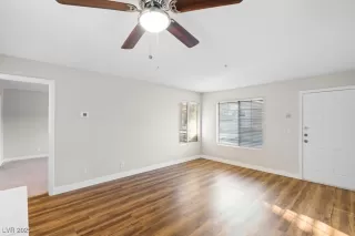 Photo #2: 2723961 Listing 