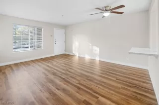 Photo #3: 2723961 Listing 