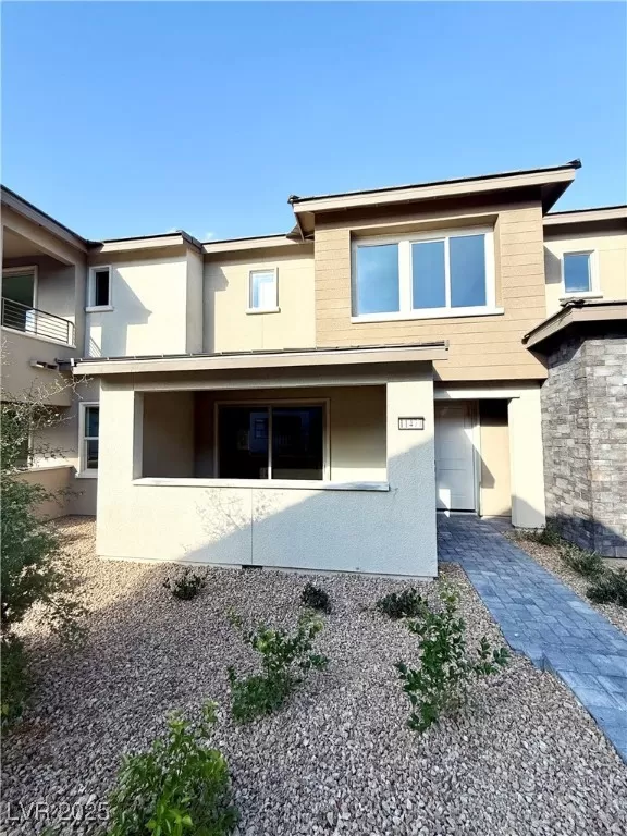 MLS: 2723965 Condo For Sale