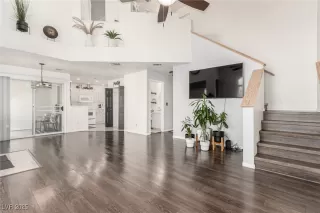 Photo #2: 2723976 Listing 