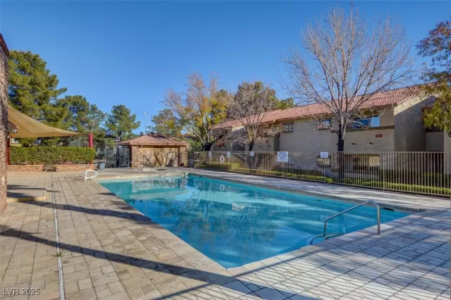 MLS: 2723993 Condo For Sale