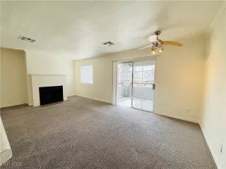 Photo #5: 2724011 Listing 