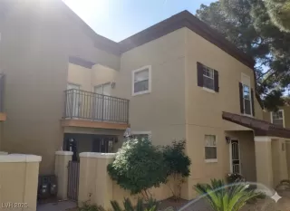 Photo #1: 2724042 Listing 