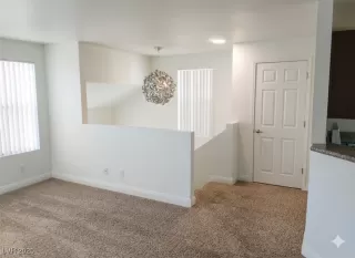 Photo #2: 2724042 Listing 