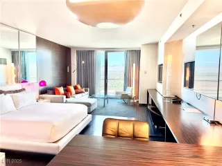 Primary Photo for MLS#: 2724068