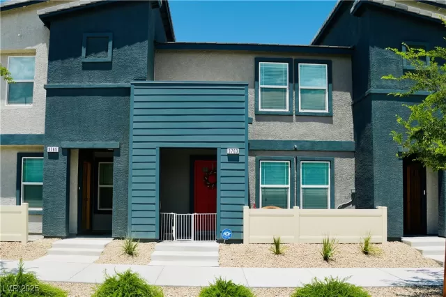 MLS: 2724070 Condo For Sale