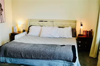 Photo #6: 2724070 Listing