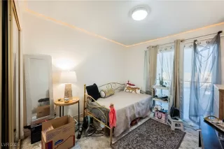 Photo #4: 2724084 Listing 