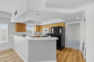 Photo #6: 2724094 Listing 