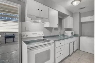 Photo #4: 2724141 Listing 