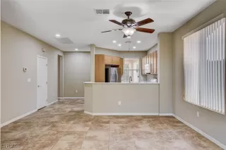 Photo #5: 2724183 Listing 