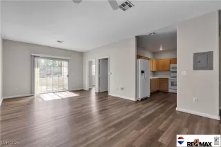 Photo #6: 2724189 Listing 