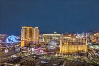 Photo #1: 2724192 Listing 