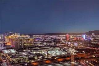 Photo #2: 2724192 Listing 