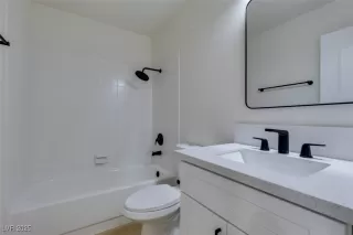 Photo #4: 2724200 Listing 